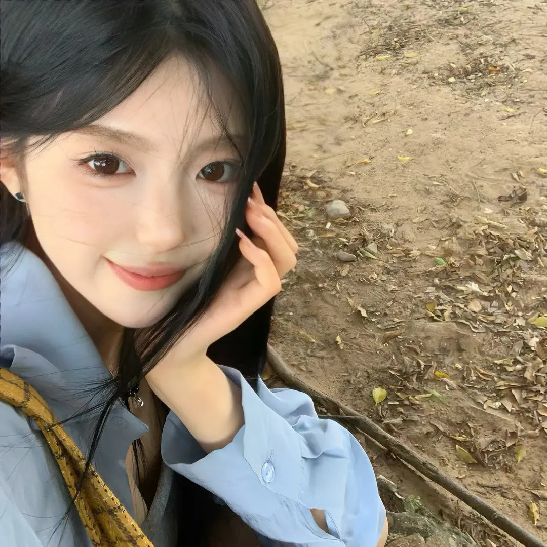 罗西与莫妮卡之骊靬情